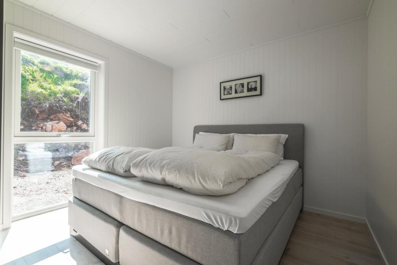 Seafront New Cabin In Lofoten Ballstad Exterior foto